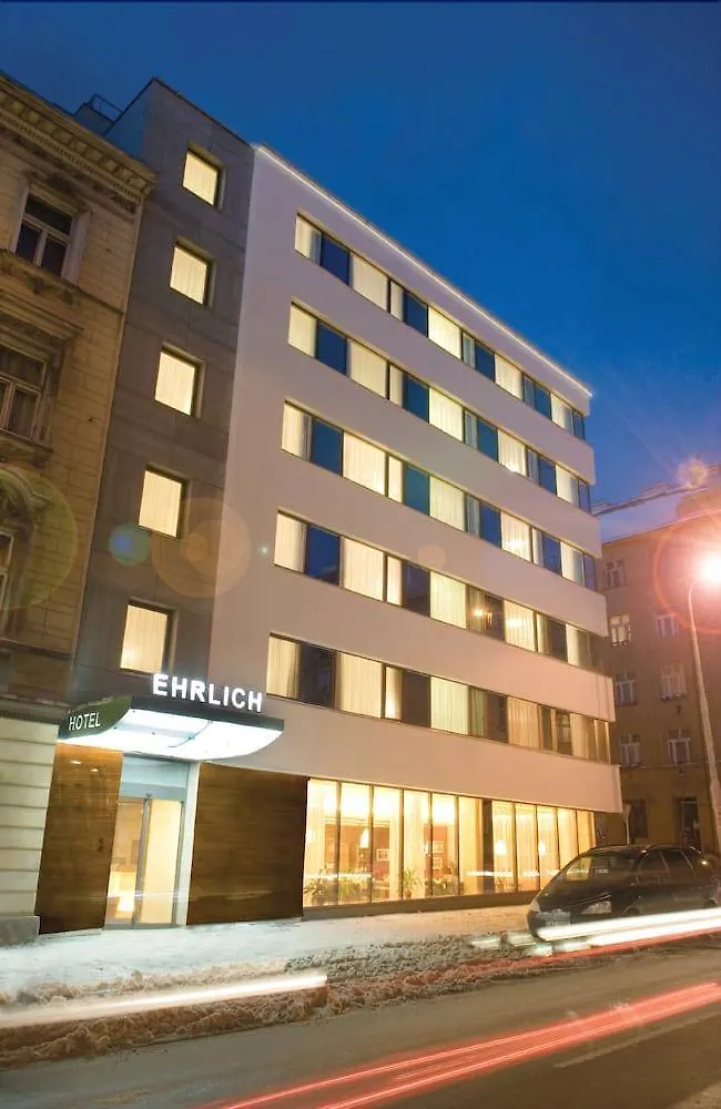 ****  Hotel Ehrlich プラハ チェコ