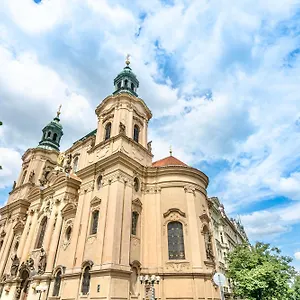 The Old Town Square & Parizska Praha