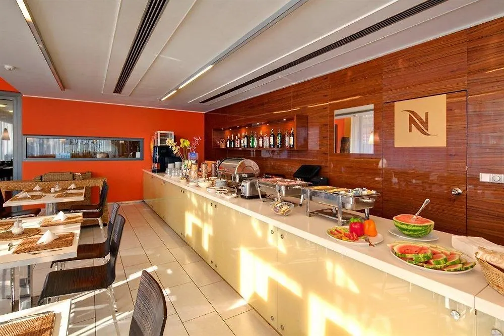 Hotel Ehrlich Praga 4*,